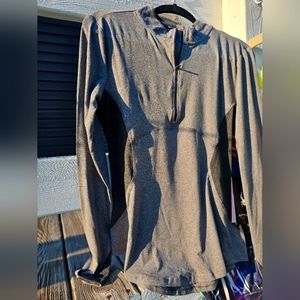 SOLD** Spyder 3/4 zip